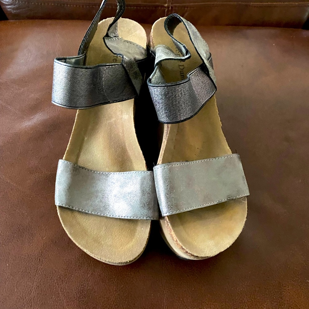 Pierre Duma Wedges